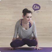 Преподаватель йоги&nbsp;— Юлия Попова