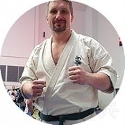 Поведением человека в&nbsp;экстремальных ситуациях