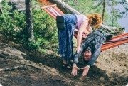 Инструктирую случайных людей на&nbsp;фестивале в&nbsp;лесу