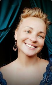 Елена Ланаку, тренер / консультант, Санкт-Петербург