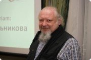 Тренер