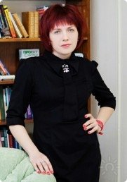 Елена Ахмерова