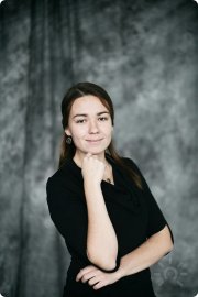 Полина Ефремова&nbsp;— Сертифицированный международный преподаватель позитивной психотерапии, и.о. руково