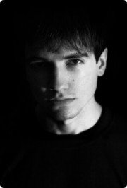 Искандер Джин