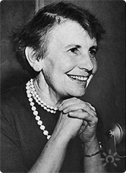 Анна Фрейд, тренер, Австрия