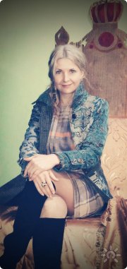 ЛИКА ЗВЕРОВЩИКОВА