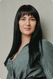 Анна Титова
