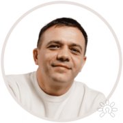 Алексей Николаенко