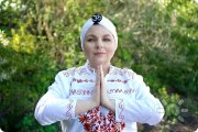 Елена Jeet Kavita Kaur