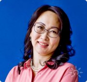 Вероника Сим&nbsp;— дипломированный супервизор
