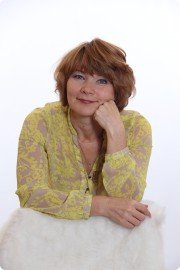 Лариса Исхакова