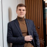 Евгений Ляхов