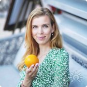 Светлана&nbsp;— травница, эксперт по&nbsp;дикоросам, выживанию в&nbsp;лесу, дарам леса