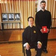 Церемония принятия в&nbsp;личные ученики, шифу Пань Хоучен и&nbsp;Владимир Сидоров, Пекин, 2015