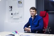 Влад Акишев