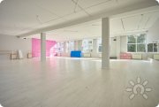 Зал с&nbsp;витражными окнами от&nbsp;танцевальной студии Babydance