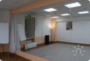 Зеркальный мини-зал 25&nbsp;м² и&nbsp;Овальный зал 30&nbsp;м² для занятий танцами, йогой, пилатесом, медитацией и&nbsp;телесными практиками