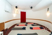 Зеркальный мини-зал 25&nbsp;м² и&nbsp;Овальный зал 30&nbsp;м² для занятий танцами, йогой, пилатесом, медитацией и&nbsp;телесными практиками