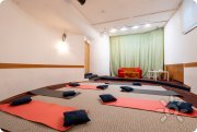 Зеркальный мини-зал 25&nbsp;м² и&nbsp;Овальный зал 30&nbsp;м² для занятий танцами, йогой, пилатесом, медитацией и&nbsp;телесными практиками