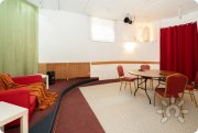 Акустический зал: 30&nbsp;м² и&nbsp;кухней 12&nbsp;м² для проведения подкастов и&nbsp;звукозаписи