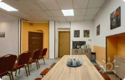 Зал&nbsp;— Конференц 45&nbsp;м² с&nbsp;кухонным местом: для тренингов, занятий, мастер классов и&nbsp;деловых встреч