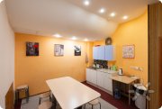 Зал&nbsp;— Овальный 30&nbsp;м² + 12&nbsp;м²&nbsp;— кухня = 42&nbsp;м²: для тренингов, различных занятий, мастер классов и&nbsp;деловых встреч