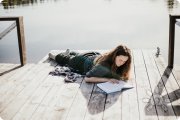 Внутри купольного домика для проживания