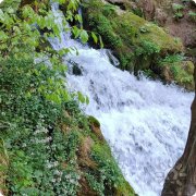 Пещера и&nbsp;водопад Исиченко
