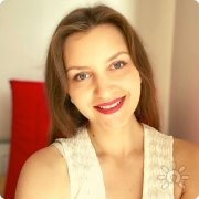 Анна Кочак